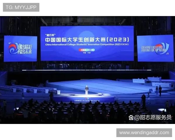 问鼎cc：掌握比赛中的关键技巧与战术布局，助你在CC赛事中成功问鼎冠军